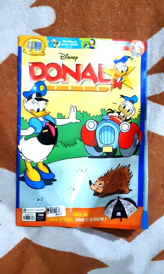 Buku Komik Donal Bebek on Carousell