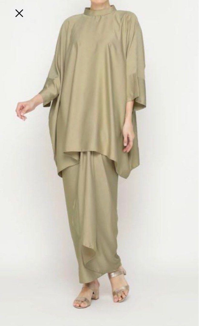 Caftanist Nikita Kaftan in Sage Green, Women's Fashion, Muslimah ...