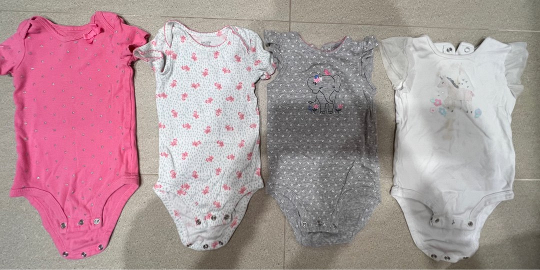 Newborn baby discount girl onesies