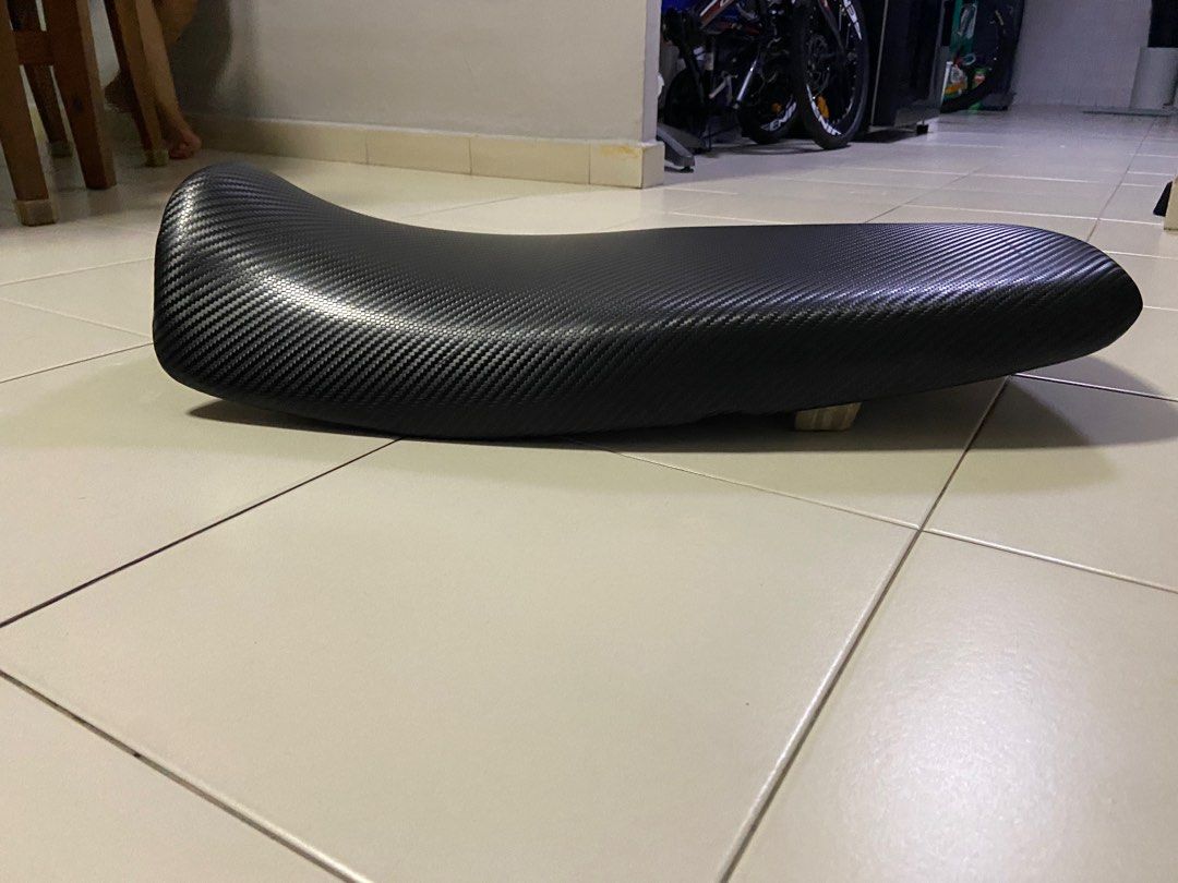 cb400 seat