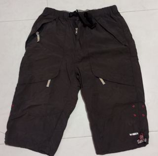 Celana Vans (089667704326)