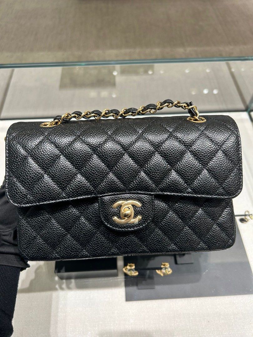 [AUTHENTIC] Chanel Classic Flap Bag Small (Grained Calfskin & Gold-Tone  Metal Black)