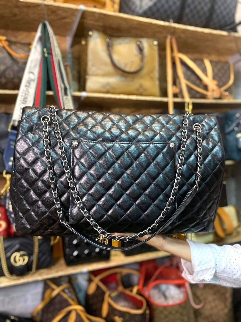 Chanel discount classic jumbo