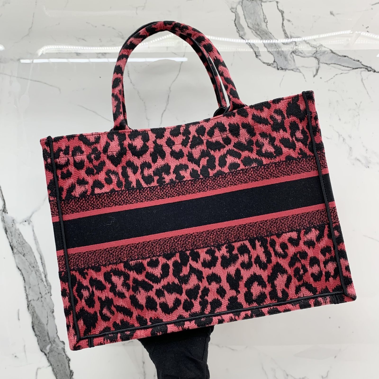 Christian dior hotsell print bag