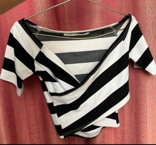 (Kategori: ) berada di . Dikirim oleh indothriftss (ID iklan 1238156790, Gambar 1). Deskripsi: .