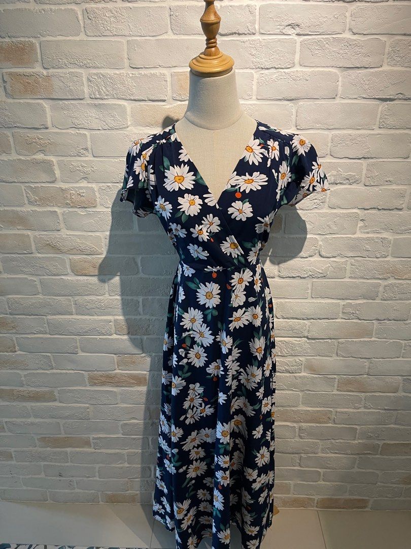 Daisy maxi outlet dress