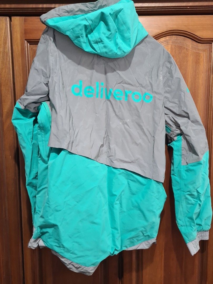 Deliveroo raincoat discount