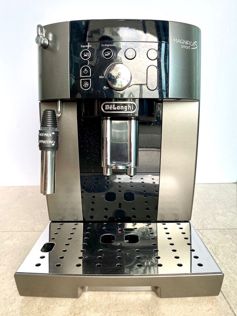 Delonghi Magnifica S Smart, TV & Home Appliances, Kitchen Appliances ...