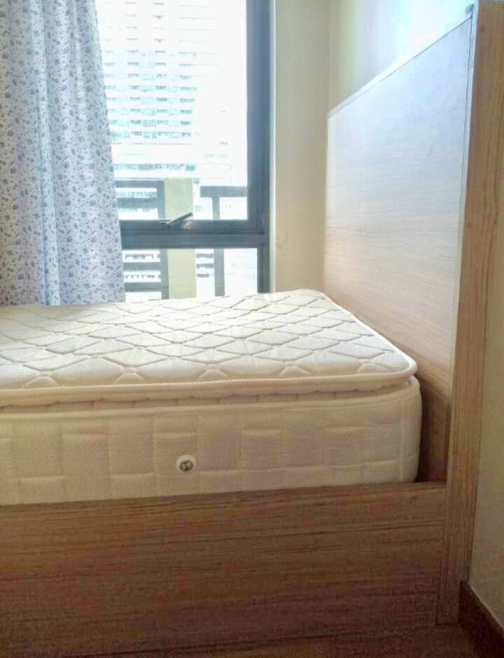 Deluxe mattress foam bed single size (Mandaue Foam), Furniture & Home