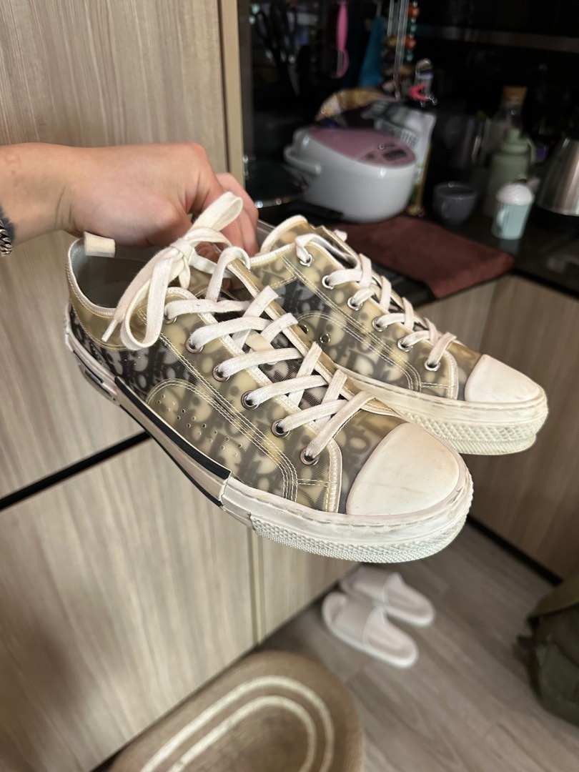 Dior sneaker us9 42-43 85%new full set, 名牌, 鞋及波鞋- Carousell