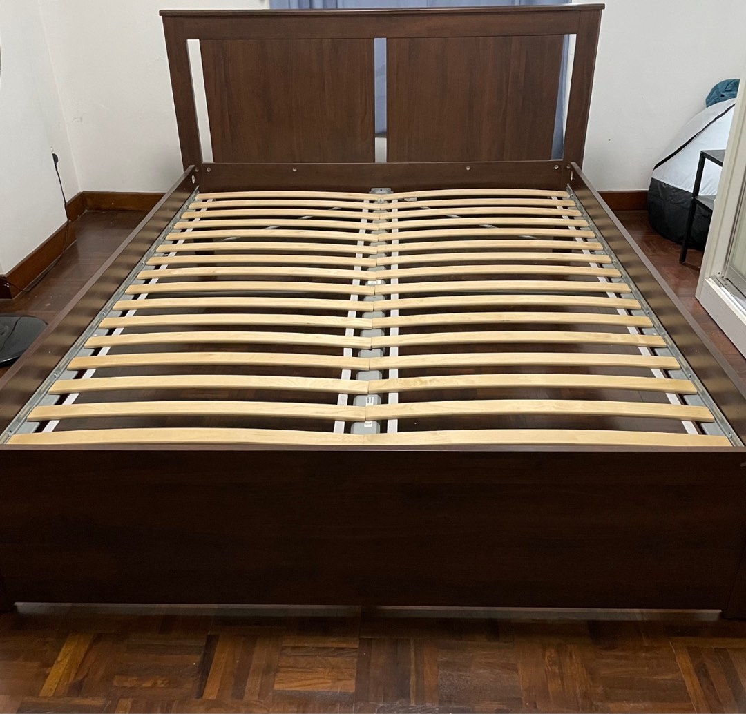 (Disassembled) IKEA Songesand 200x150cm bed frame, good condition, move