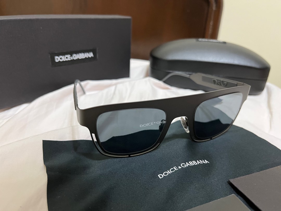 Dolce & Gabbana Sunglasses, Men's Fashion, Watches & Accessories ...