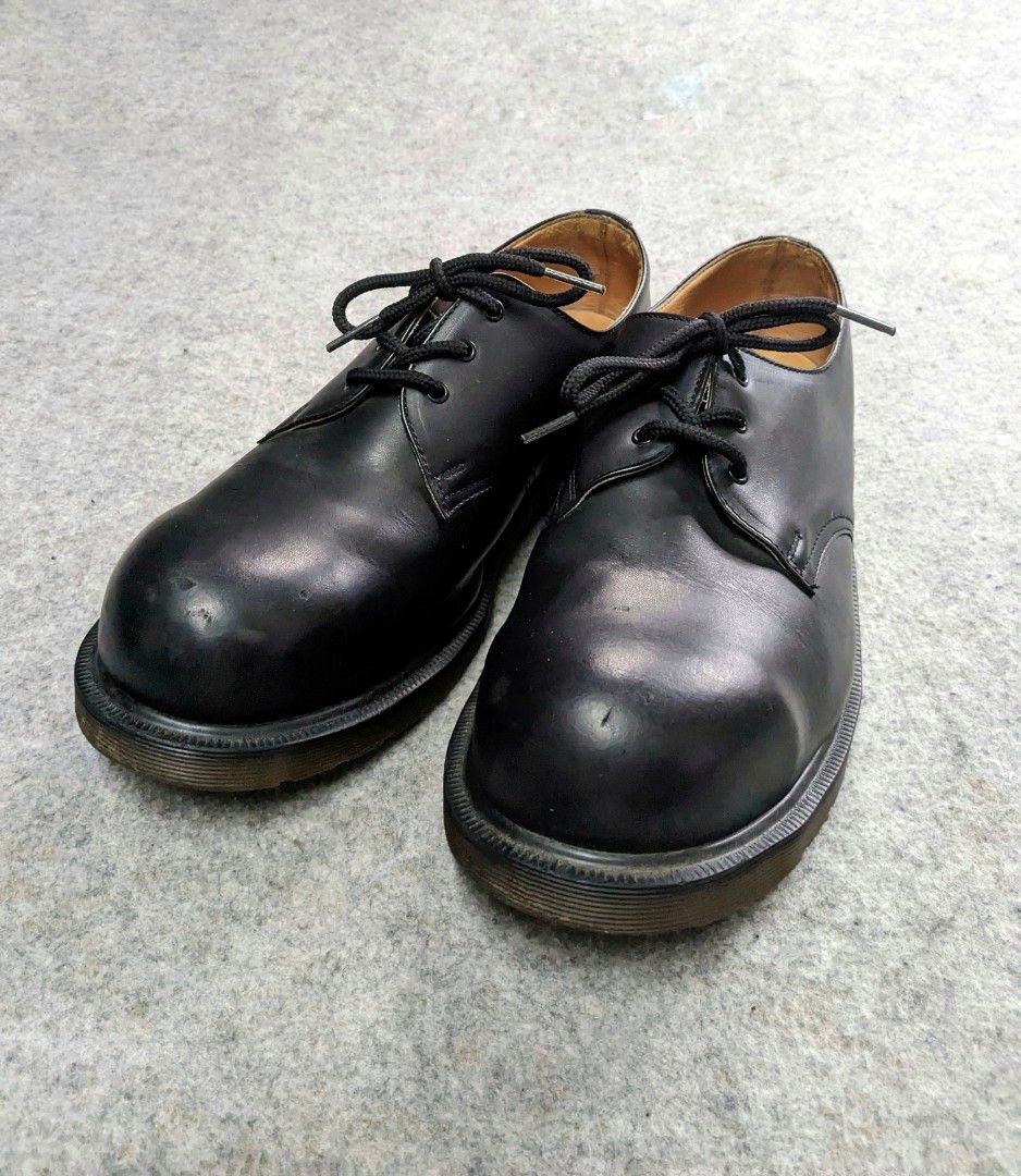 DR. MARTENS 1925 Plain Welt Steel in Toe Boots Smooth Black Leather Size UK 9 US 10 Made in England Men s Fashion Footwear Boots on Carousell