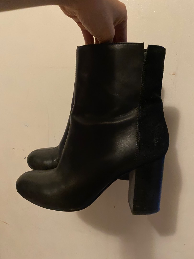 ESPRIT BOOTS on Carousell