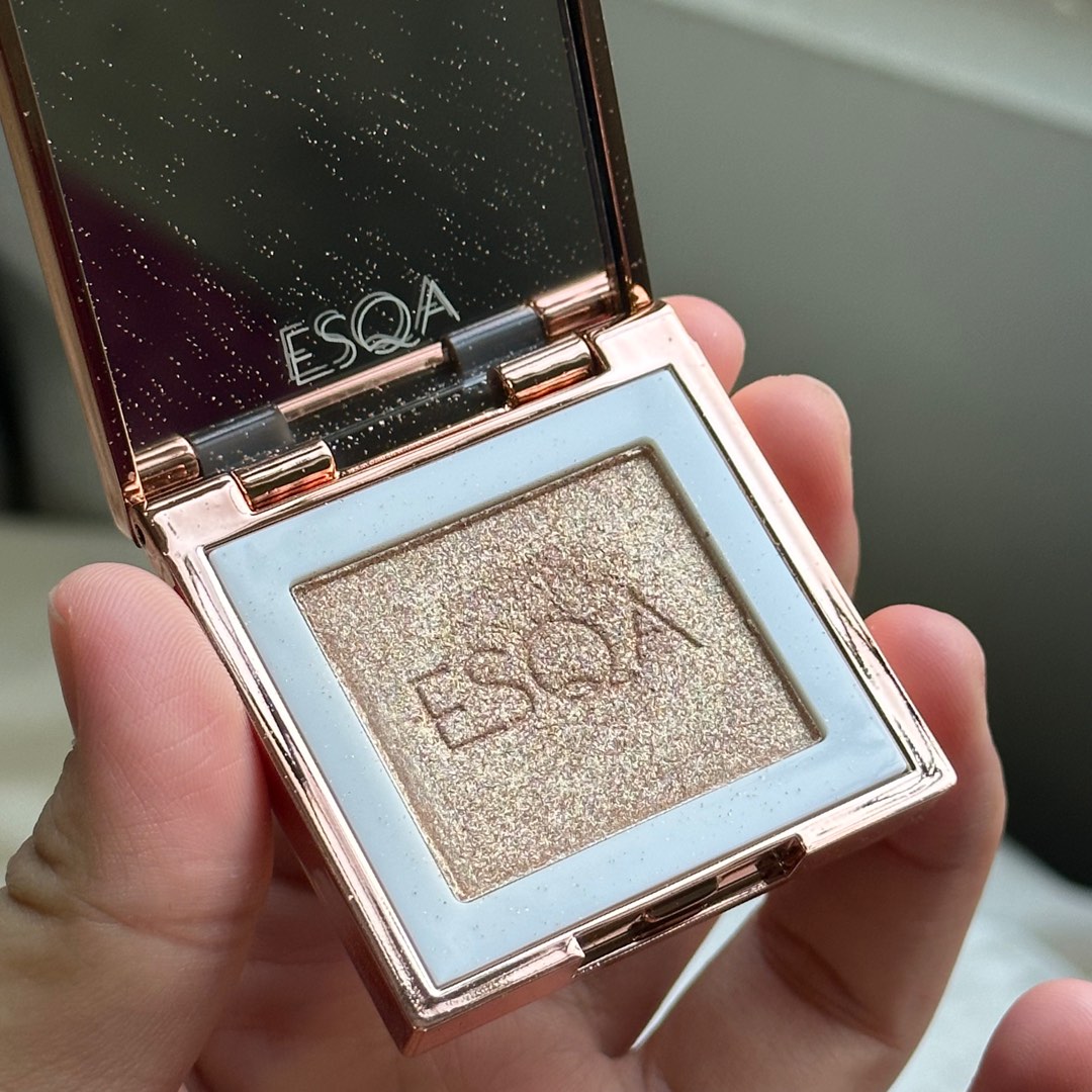 Esqa Highlighter Barcelona, Kesehatan & Kecantikan, Rias Wajah di Carousell