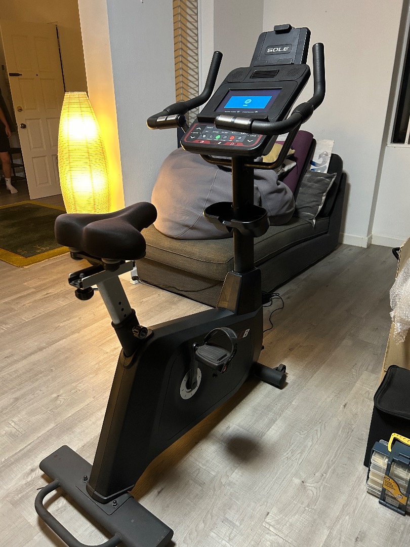 Sole lcb top exercise bike