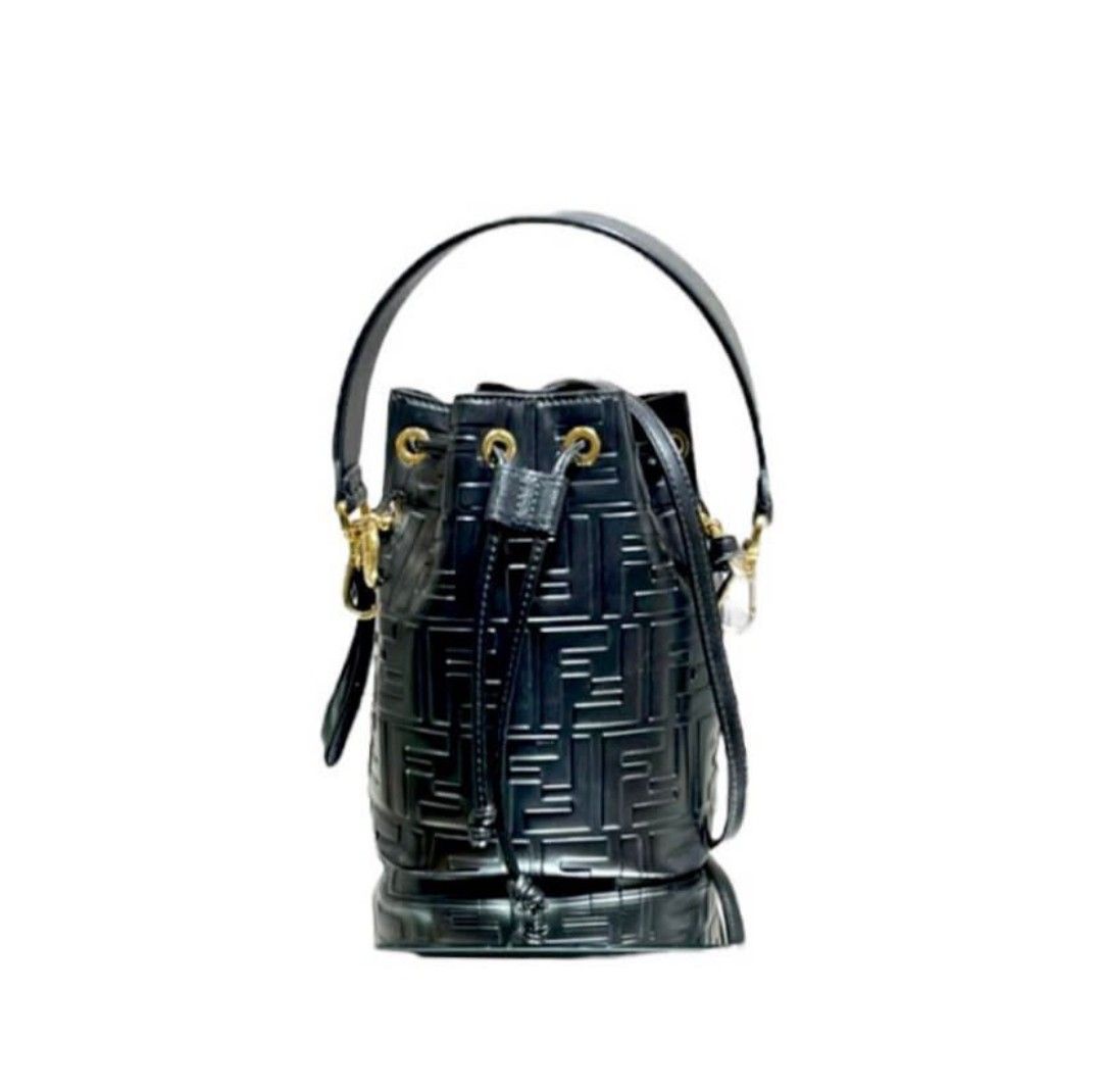 Fendi sale 2018 store