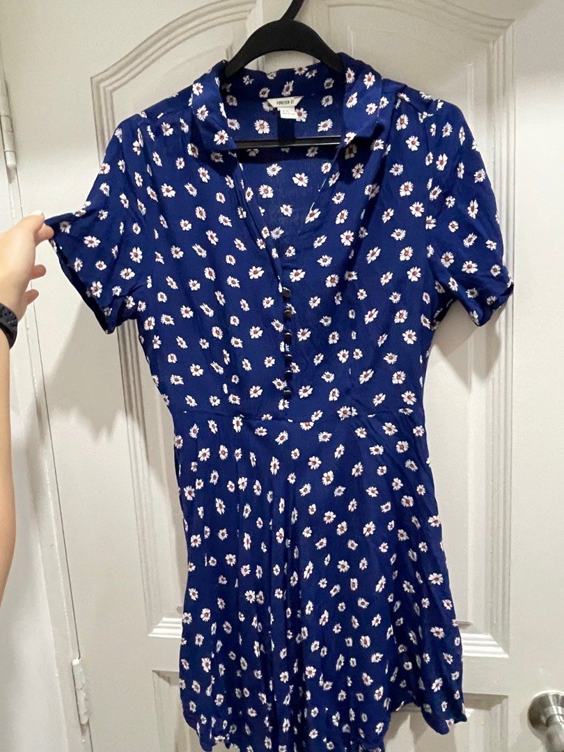 Forever 21 deals daisy dress
