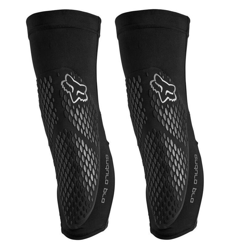 Fox enduro knee pad, Sports Equipment, Bicycles & Parts, Parts