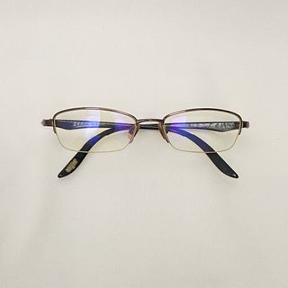 Frame kacamata vintage