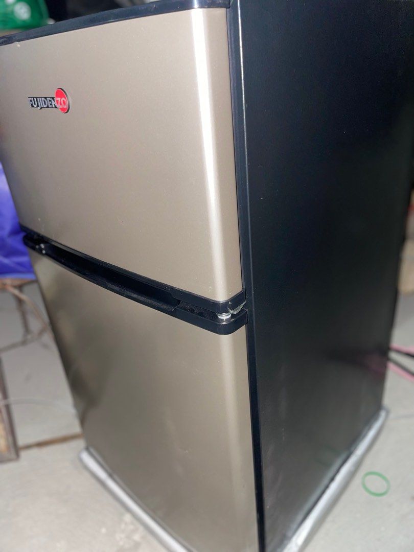 Fujidenzo 3.5 cu. ft. Two Door Personal Refrigerator RDD35 T (Titanium) on Carousell
