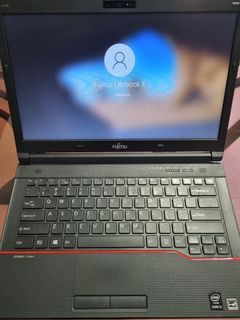 Fujitsu lifebook E