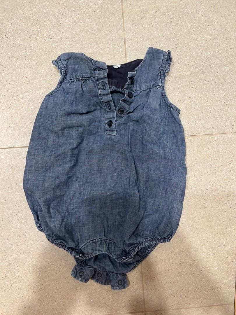 Gap onesies baby hotsell girl