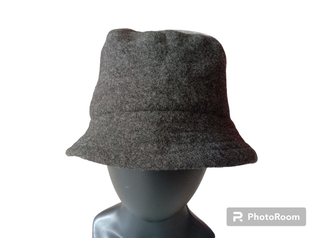 Hamnet, Men's Fashion, Watches & Accessories, Cap & Hats on Carousell