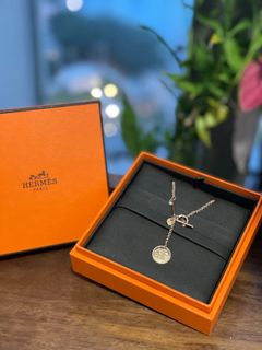 （分類：）位於 。 由 tis_luxury 提交（商品編號 1238203221，圖片 1）。簡介： 。