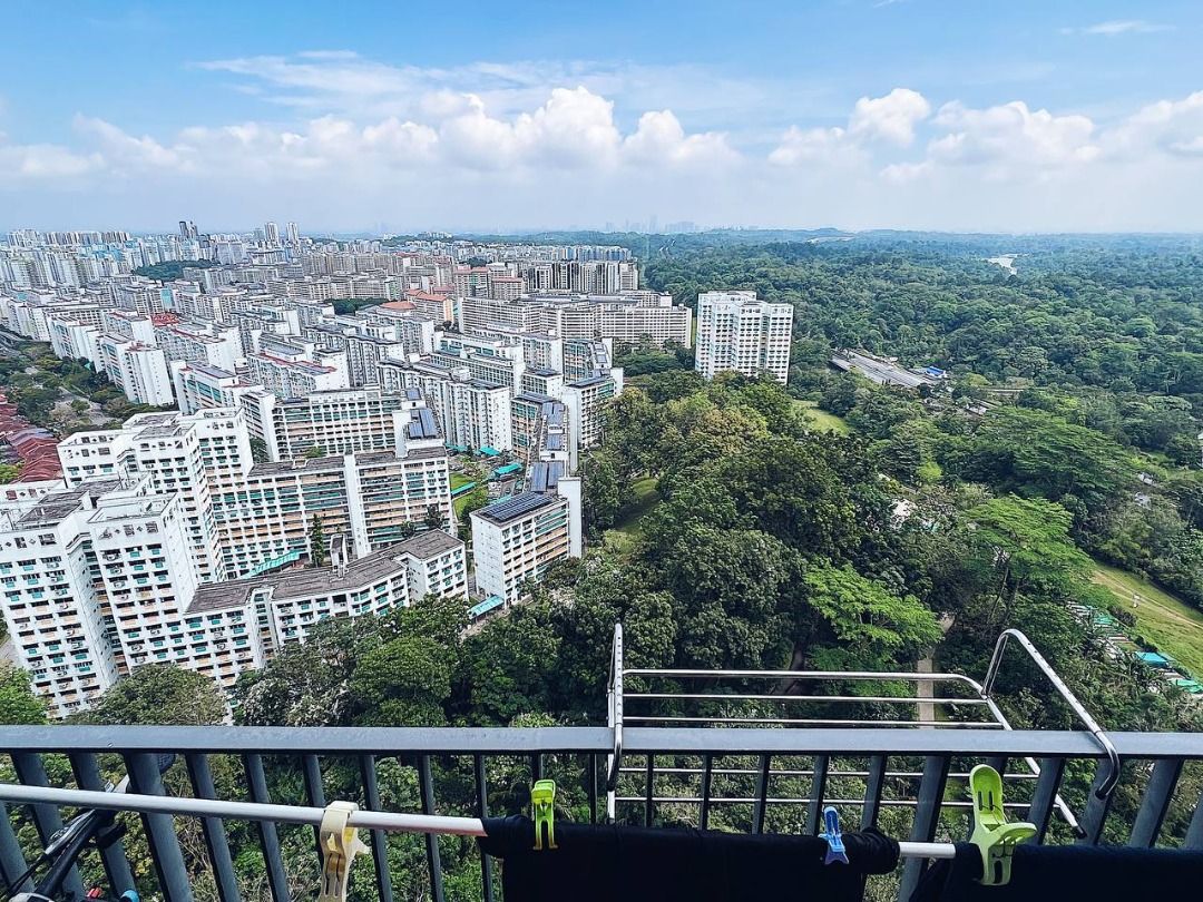 High Floor Unblocked Premium Condo Unit with Loft for Rental, Property