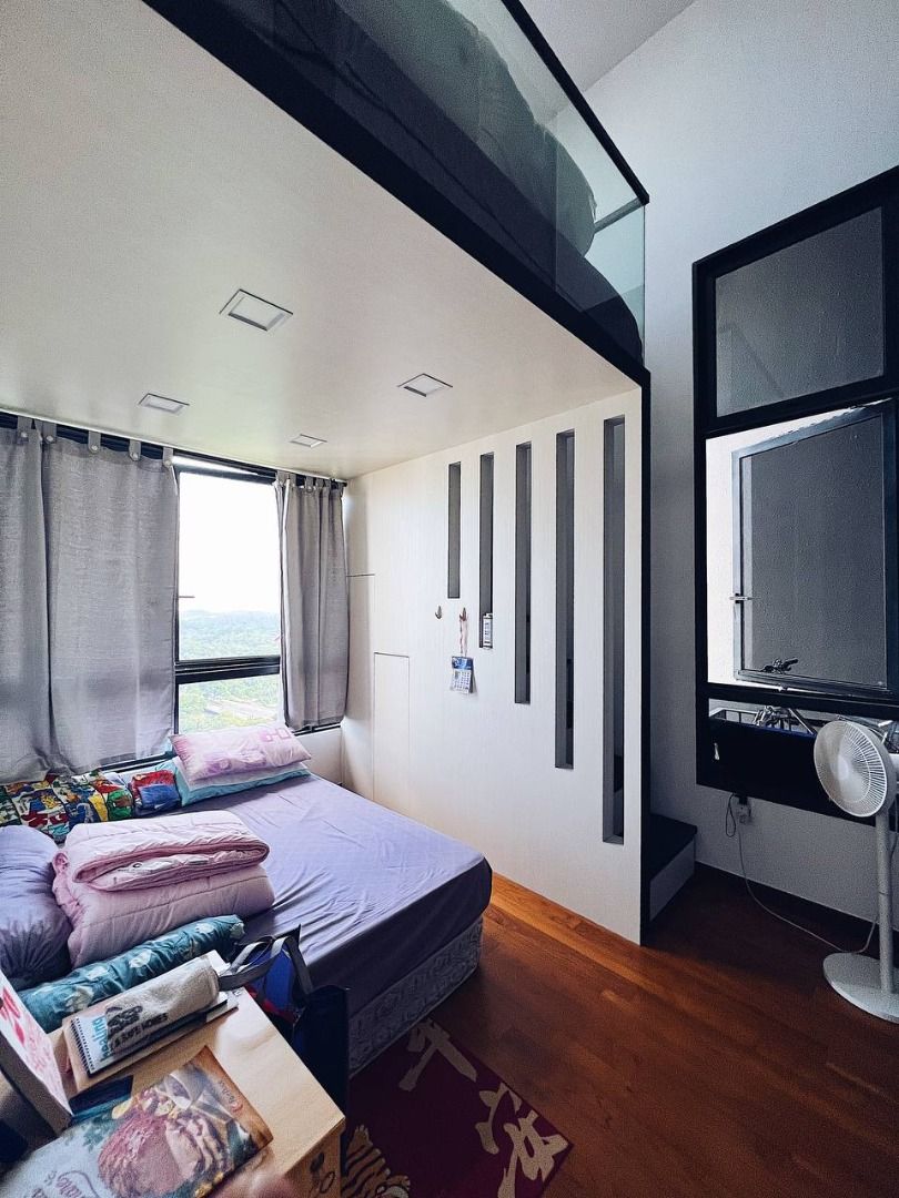 High Floor Unblocked Premium Condo Unit with Loft for Rental, Property