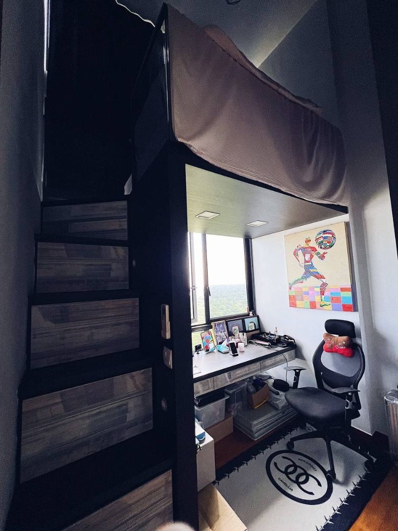 High Floor Unblocked Premium Condo Unit with Loft for Rental, Property