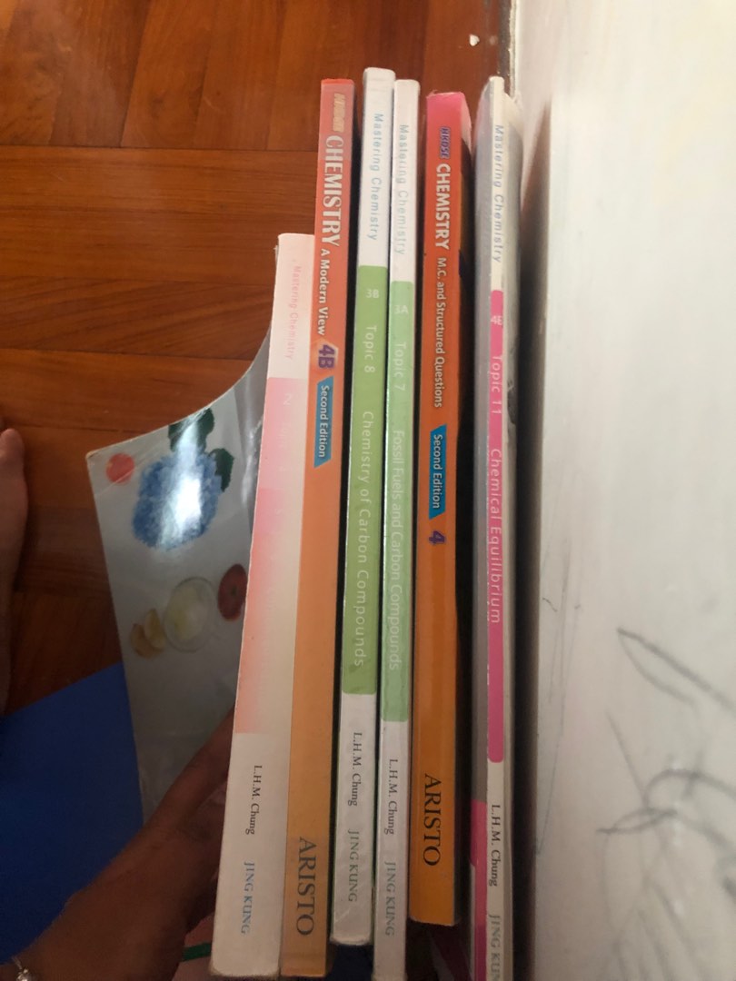 HKDSE Chemistry + exercise book ( 1,3,4)+ dse past paper question book+ ...