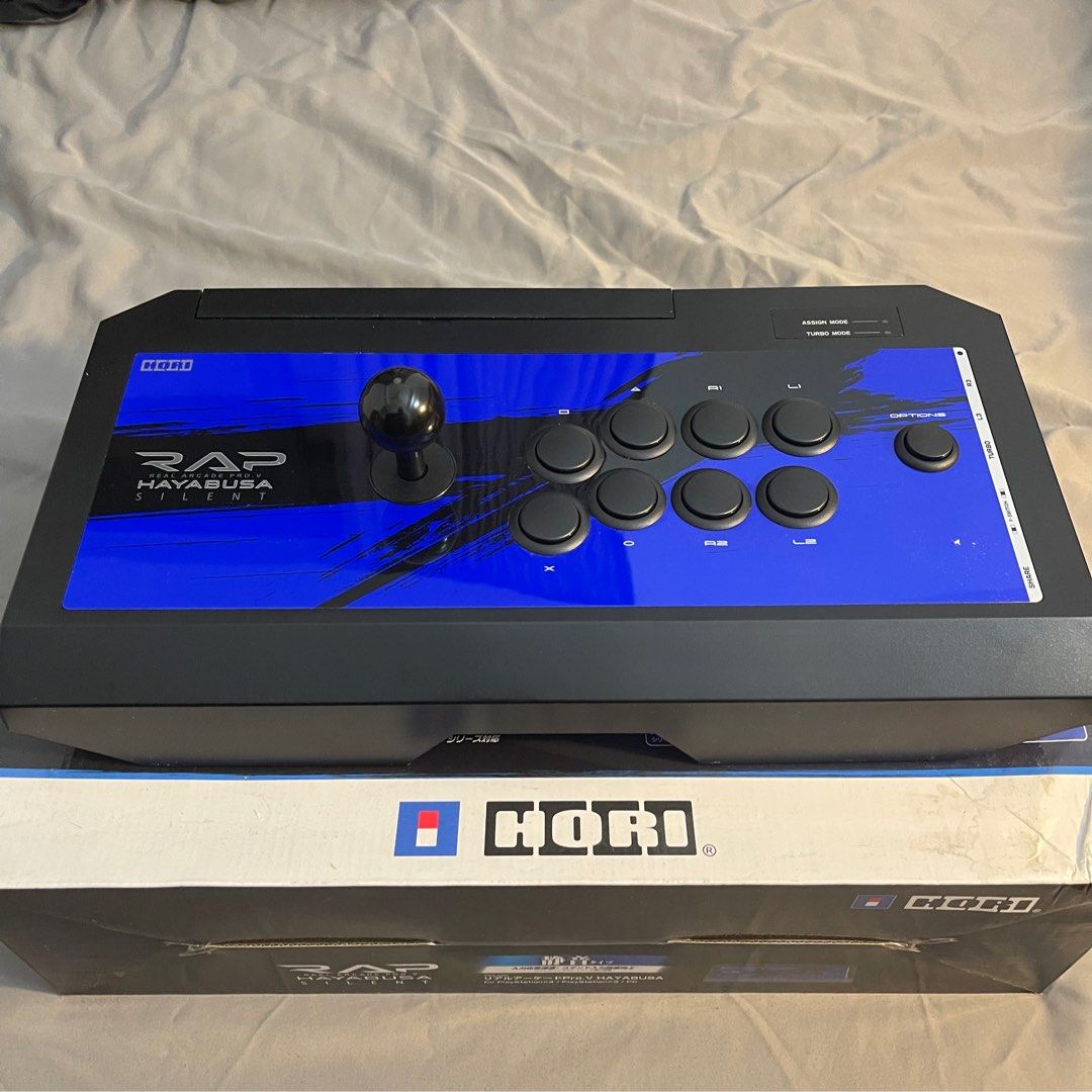 HORI RAP Hayabusa Silent Real Arcade Pro.V (ps3/ps4/pc), Video 