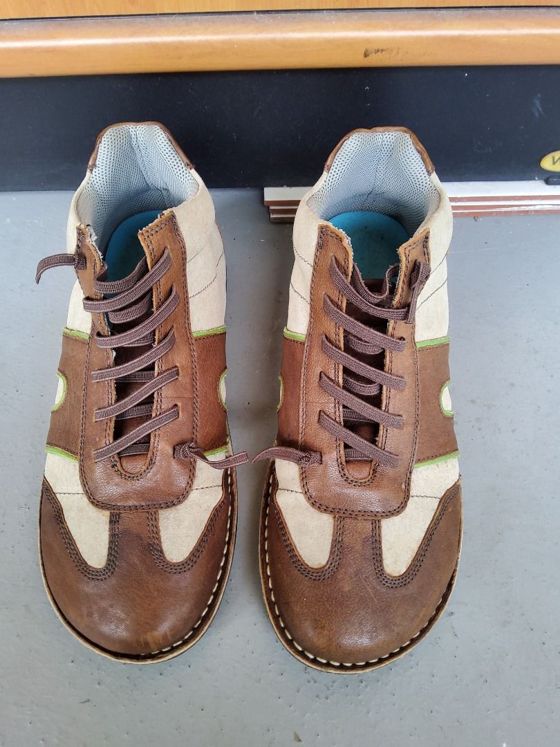 Casual shoes on sale for sale