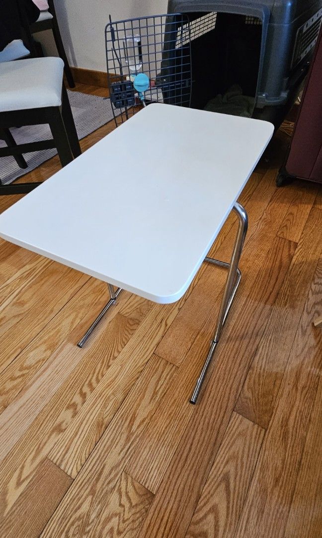 IKEA Side Table RIAN, 傢俬＆家居, 傢俬, 桌子 Carousell