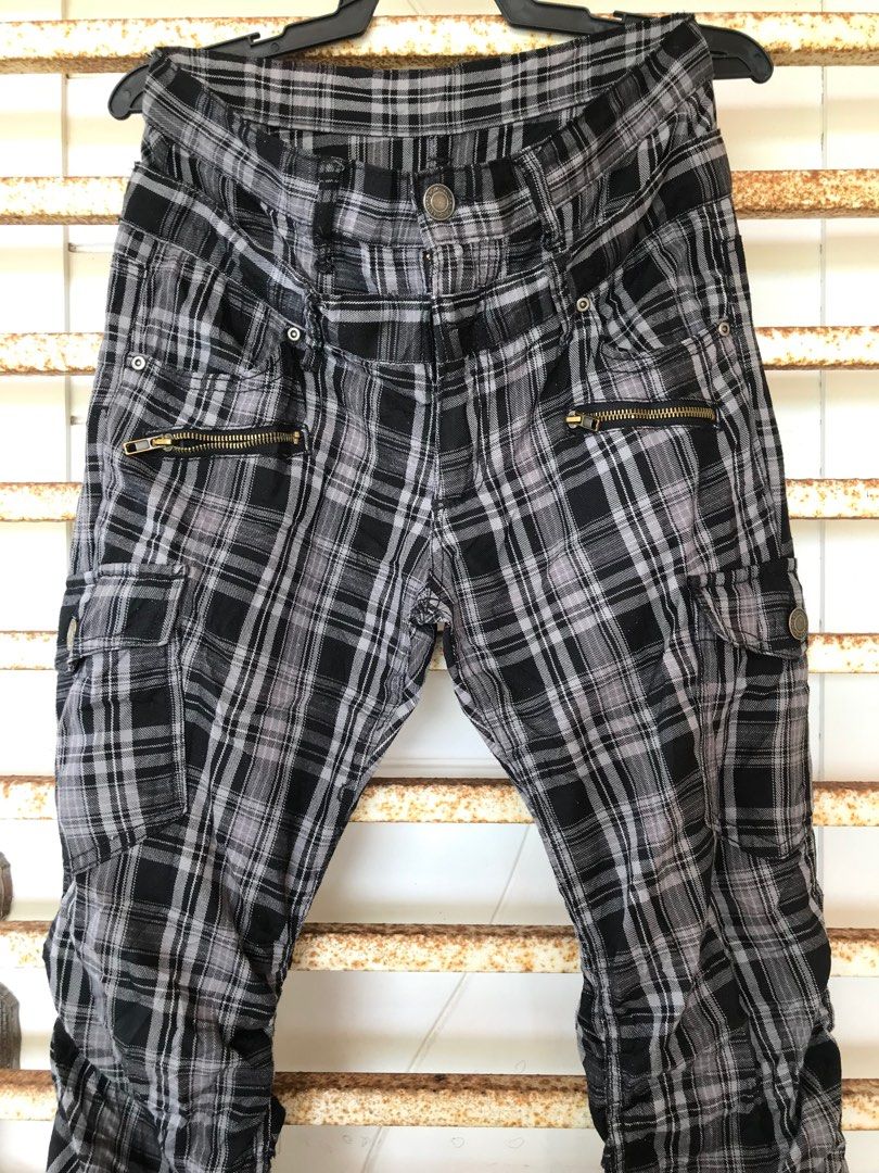 Tartan cargo pants top