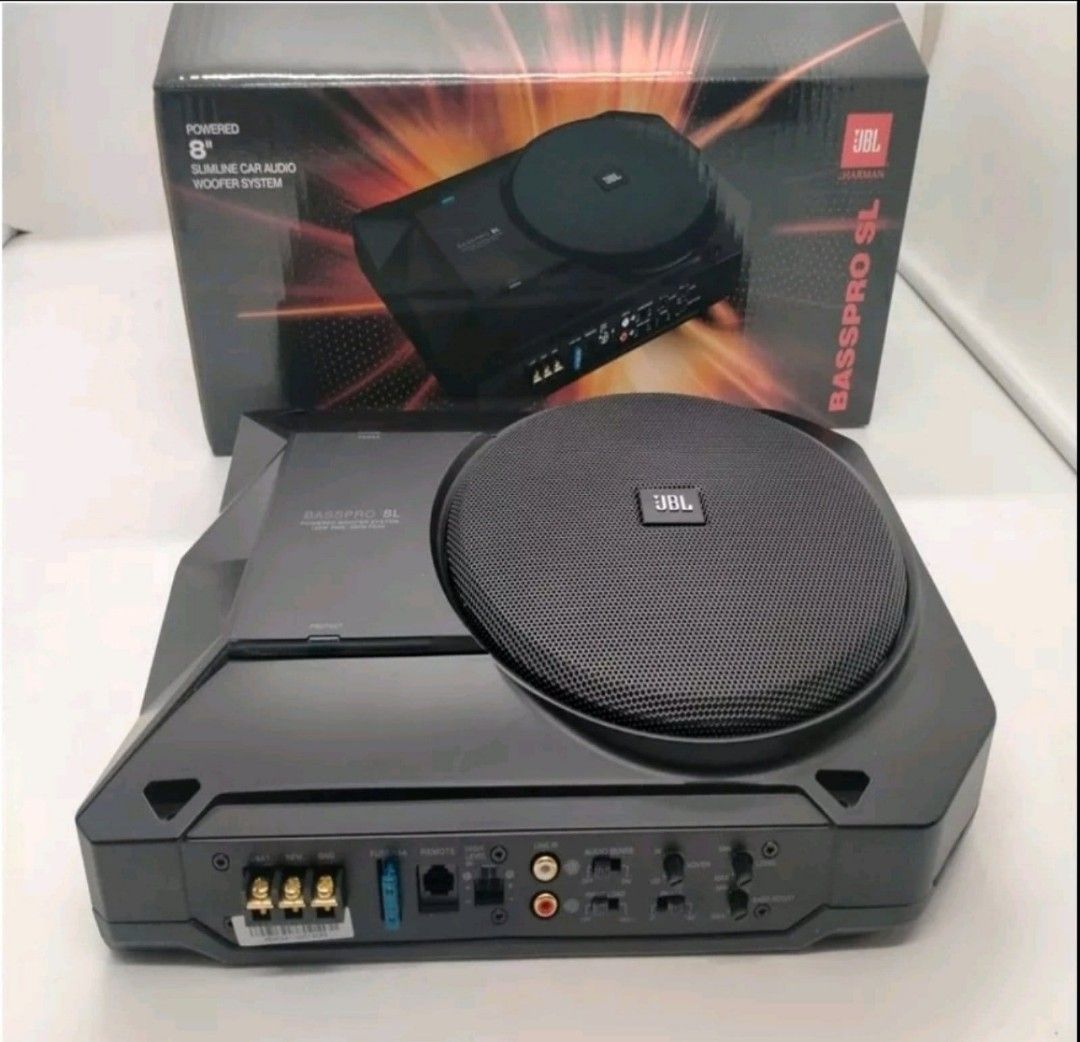 DS18 SQBASS8 600 Watts Low Profile Slim Amplified 8 Inch Car Subwoofer With Remote Bass Control + Installation Cable Kit