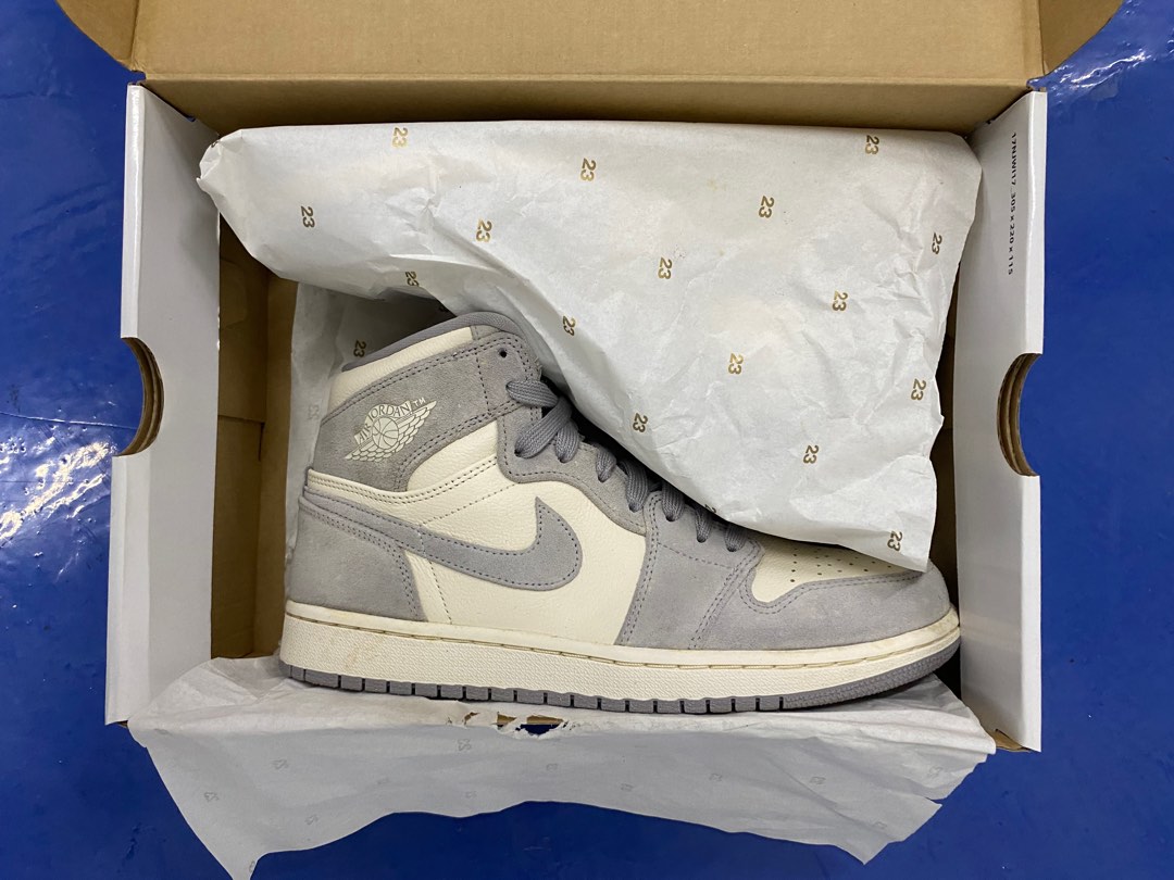 Pale ivory jordan sale 1