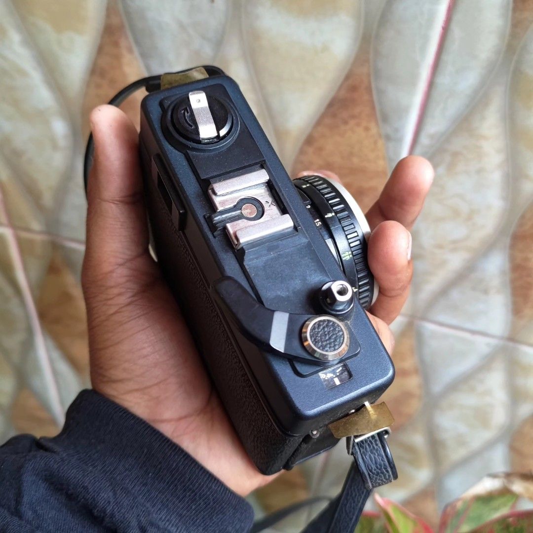 Kamera analog Ricoh f10 on Carousell