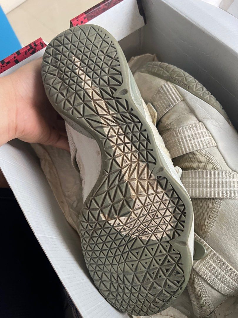 Fake lebron clearance soldier 11