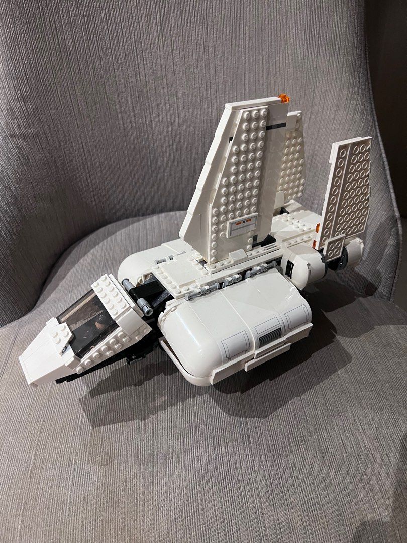 Lego imperial landing craft 75221 best sale