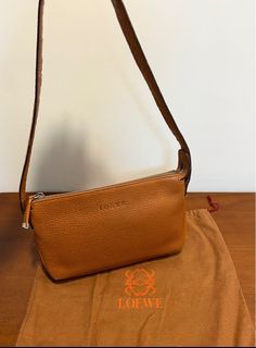LOEWE 正品 棕色簡約腋下包 肩背包 Vintage 古董包 可愛 迷你 橘色 復古 側背包 手提包 日本 y2k