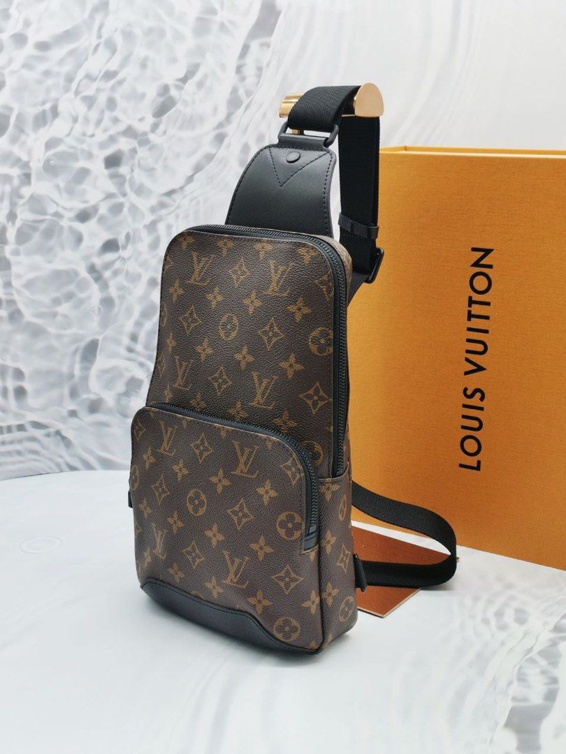 Louis Vuitton Avenue Slingbag NM Monogram Black Monogram Macassar