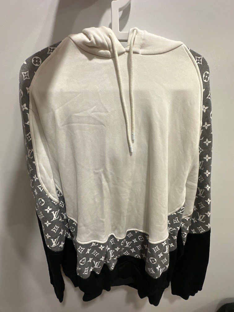 LOUIS VUITTON BLACK AND WHITE MONOGRAM HOODIE XL, Luxury, Apparel