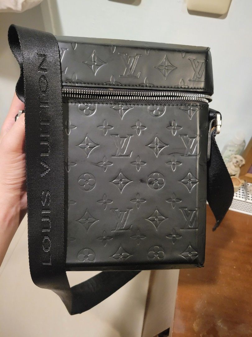 Louis Vuitton Monogram Glace Bobby Messenger