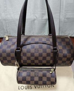 (Category: ) located in . Submitted by m.closet (Listing ID 1238153806, Image 1). Description: .
