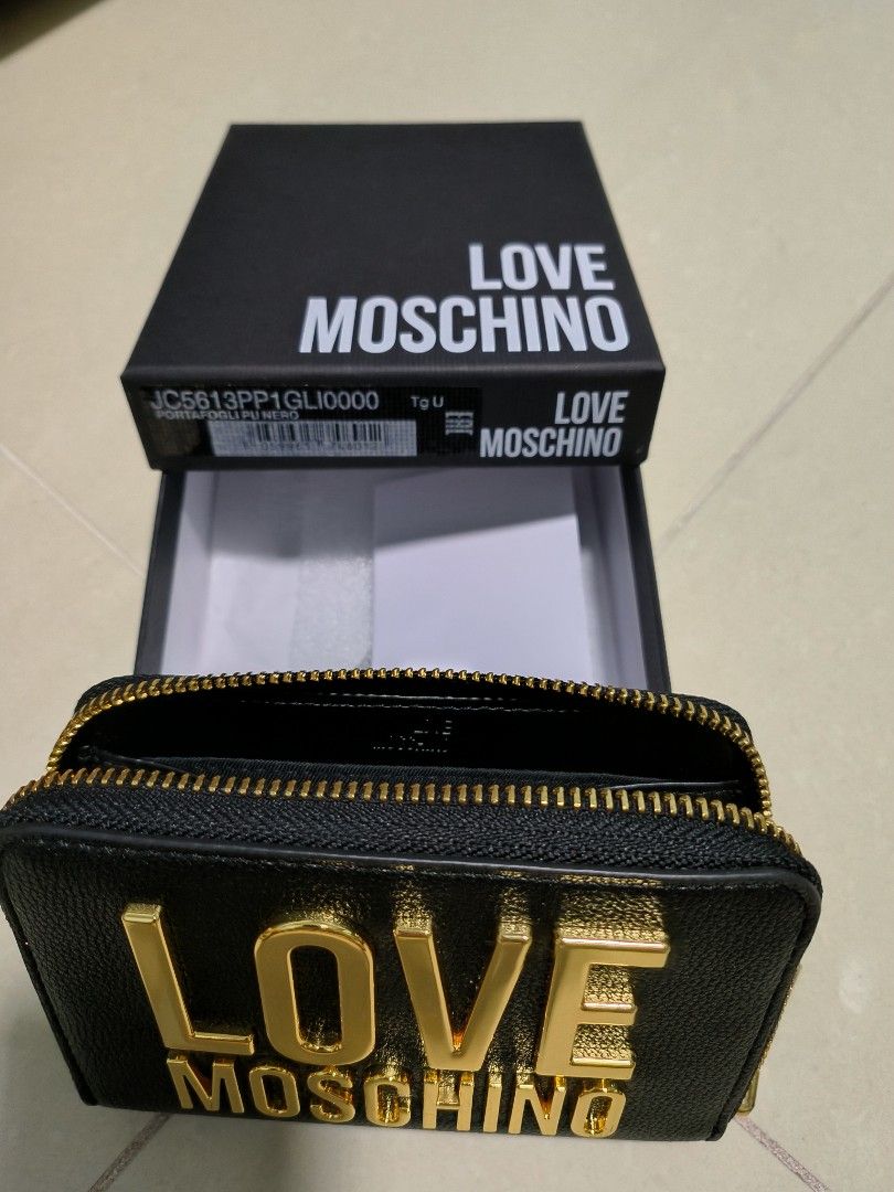 Moschino wallet singapore hotsell
