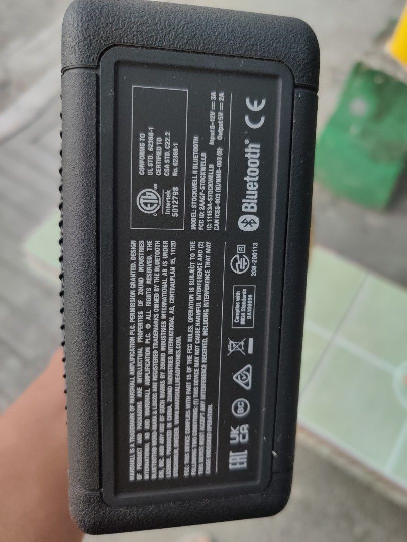 MARSHALL STOCKWELL 2 PORTABLE BLUETOOTH SPEAKER (BLACK AND BRASS