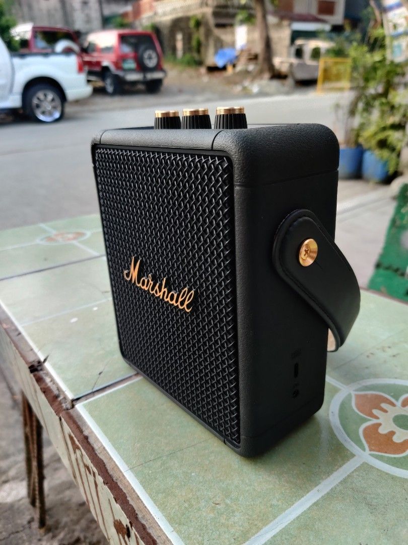 MARSHALL STOCKWELL 2 PORTABLE BLUETOOTH SPEAKER (BLACK AND BRASS